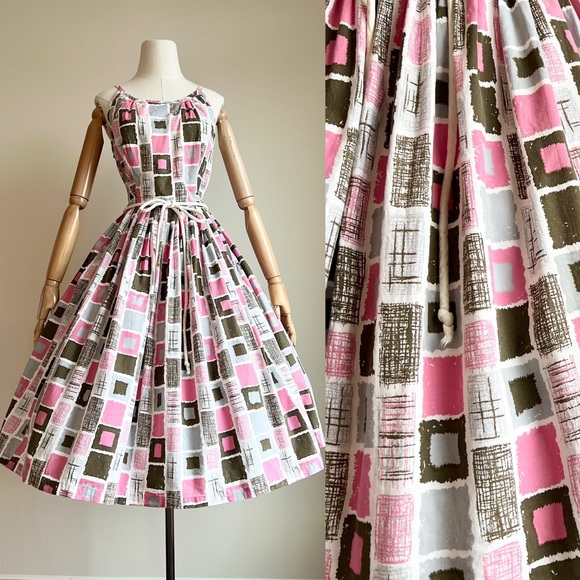 Vintage 1950s 50s Geometric Pattern Pink Dress / MEDIUM - Picture 1 of 7